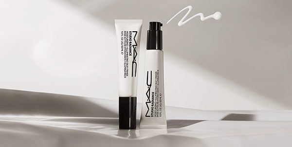 STUDIO RADIANCE MOISTURISING + ILLUMINATING PRIMER